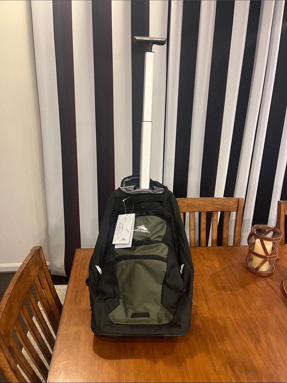 High Sierra All Around Wheeled Backpack new Travel Bag 32L Padded Laptop Sleeve